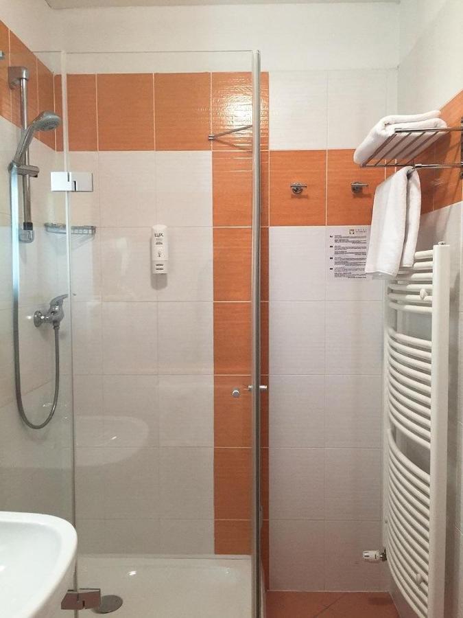 Lipno Wellness - Frymburk C104 Privat Family Room Bagian luar foto