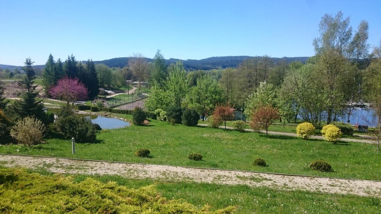Lipno Wellness - Frymburk C104 Privat Family Room Bagian luar foto